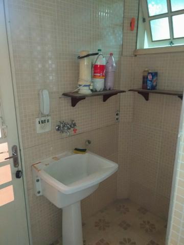 Magnífica Casa independente 3 qts, 3 bn, amplo quintal colada a rua Eliseu de Alvarenga - Foto 18