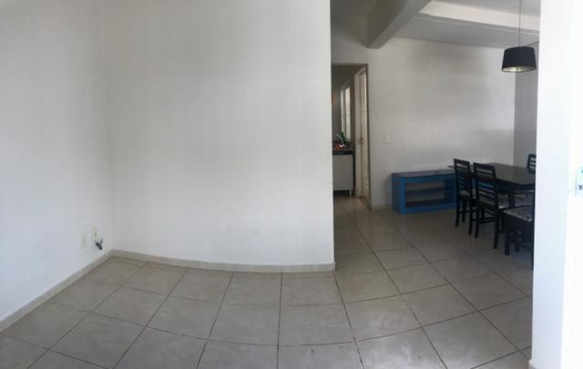 Casa em condomínio fechado bairro Vigilato Pereira