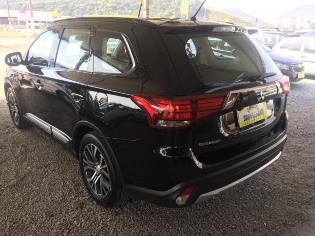 OUTLANDER 2.0 16V 160cv Aut. - Foto 4