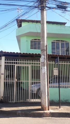 Vendo ou troco casa samambaia Sul QR 514 - Foto 4