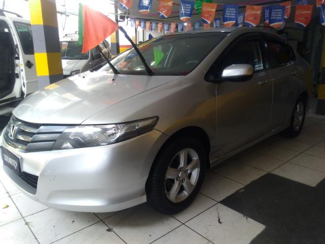 Honda City LX 1.5 Completo c/ multimídia - Foto 6