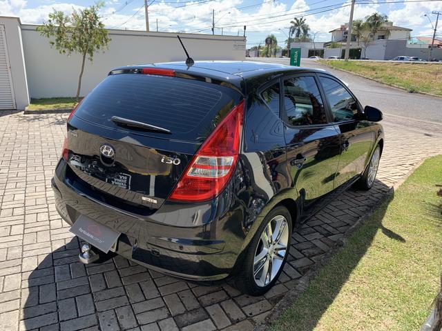 I30 2.0 - Câmbio Manual - Foto 3