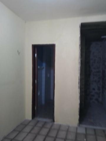 Alugo ou Vendo casa Dias Macedo - Foto 2