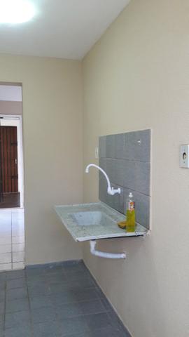 Alugo lindo apartamento térreo no condomínio Gaivotas-Turu - Foto 6
