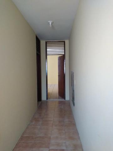Alugo ou Vendo casa Dias Macedo - Foto 13