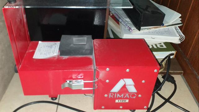 Máquina jateamento de vidros/acrílico/inox