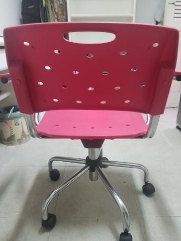 Cadeira escritório - Foto 2
