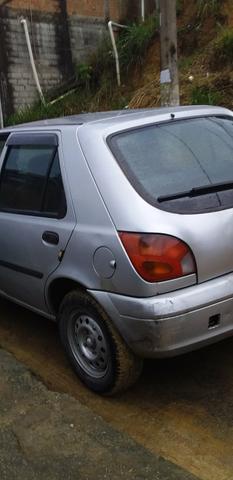 Ford fiesta 2001