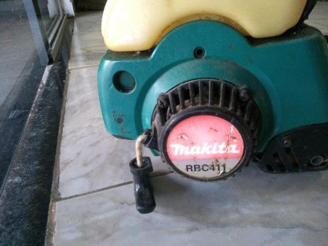 Vendo Roçadeira Makita com carburador de 160 - Foto 2