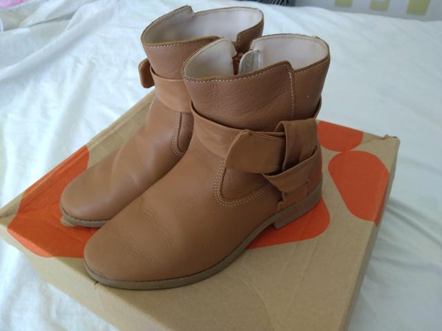 Bota Bibi número 30 - Foto 3