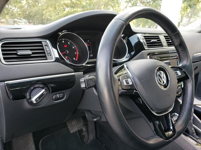 VW Volkswagen JETTA Highline TSI 2.0 211 cavalos branco 2015 - Foto 5
