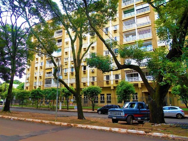 Apartamento Centro 3 Quartos - Foto 2
