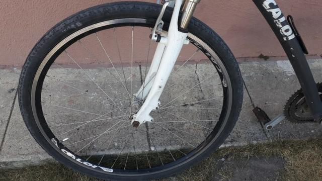 BIke aro 29, caloi 700, 21 marchas alumínio e com acessórios Shimano. Venha conferir! - Foto 5
