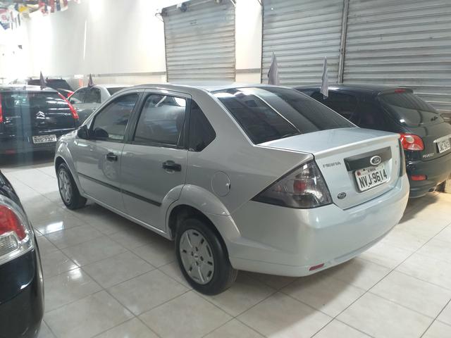 Fiesta sedan 1.6 class 2012 o mais Novo de Aracaju - Foto 3