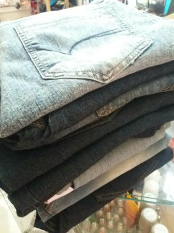 Calças jeans masculinas novas
