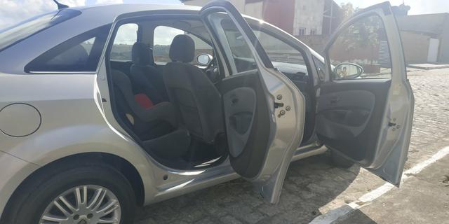Fiat Linea 2010 super conservado - Foto 4