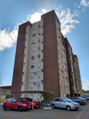 Apto novo à venda, 2 quartos (1 suíte com closet) 2 vagas, em Av. Ferreira Viana (Pelotas)