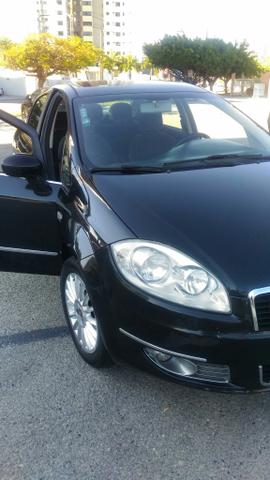 Fiat linea 1.8 dualogic 2011