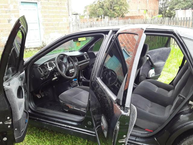 Carro Vectra faço quau quer negócio - Foto 2