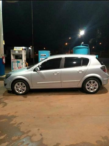Vendo Vectra gt em ótimo condições pego carro do meu interesse(golf.i30) - Foto 6