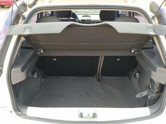 Corsa Hatch MAXX 1.4 - 09/09 - Foto 11