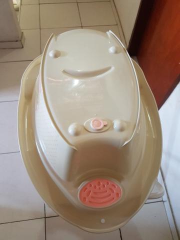 Kit banheira mais suporte e bacia