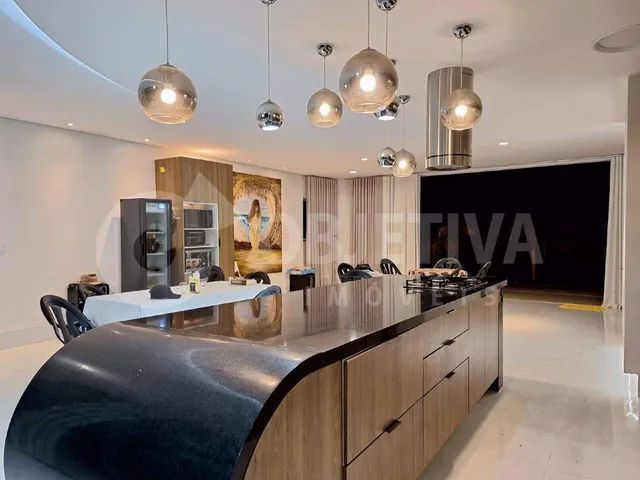 Casa em Condomínio à venda, 5 quartos, 4 suítes, 22 vagas, Morada do Sol - UBERLANDIA/MG - Foto 3
