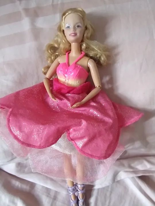 Boneca Barbie Genevieve RESERVADA ATE DIA 22/11