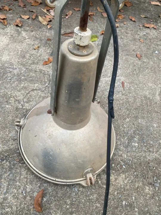 Luminária Industrial de Metal - Vintage - Foto 2