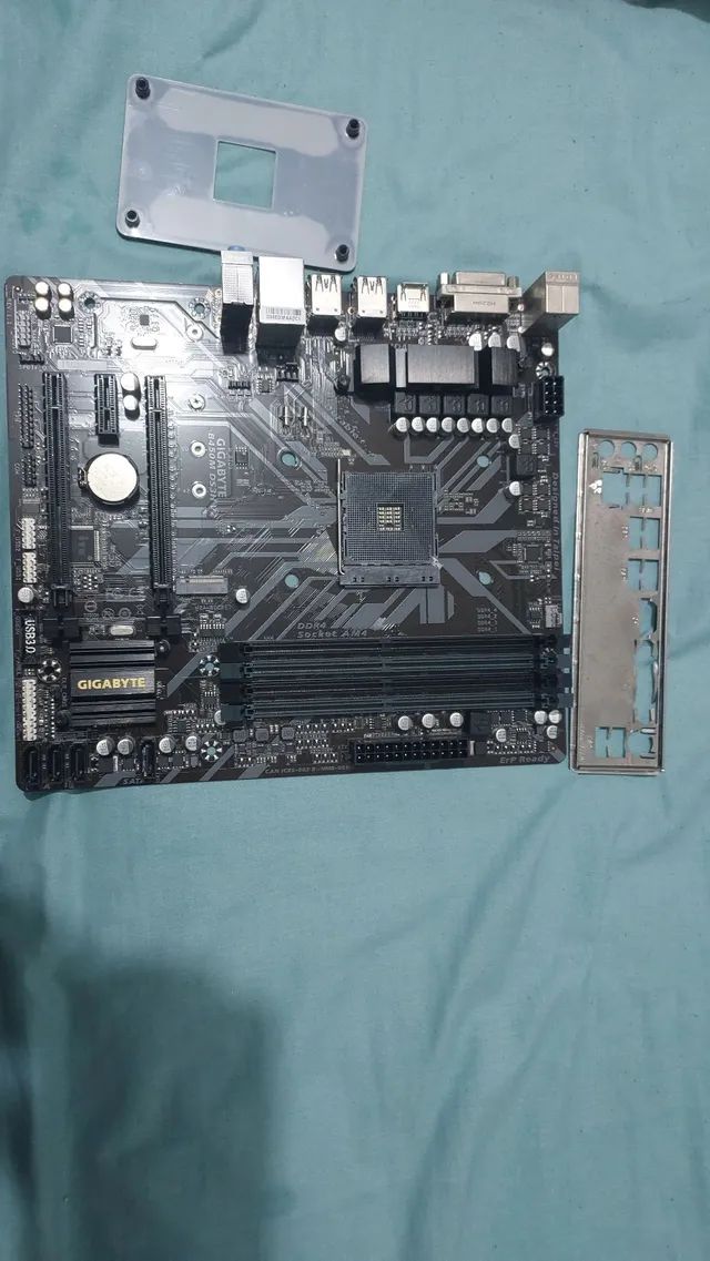 Placa Mãe Gigabyte B450M DS3H V2