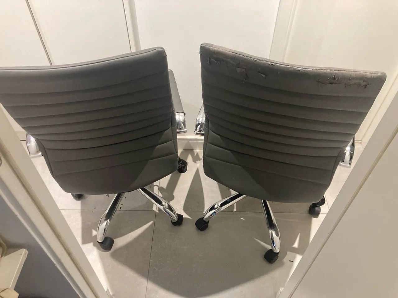 2 Cadeiras de Escritório Usadas - Foto 2