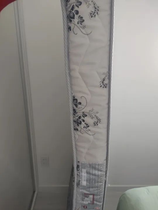 De 280 por 150,00.  Colchão de solteiro - Usado 2x - Foto 4