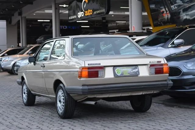 VOLKSWAGEN VOYAGE LS 1982 PLACA Preta - Foto 4