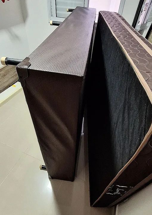 CAMA BOX CASAL COMPLETA A TODA PROVA E MUITO CUIDADA - Foto 6