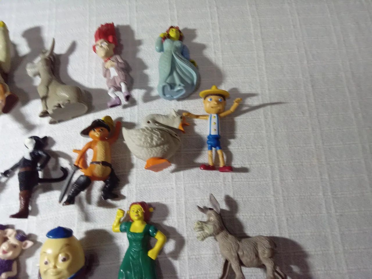 Coleção bonecos McDonald's Shrek - 16 bonecos - Foto 4