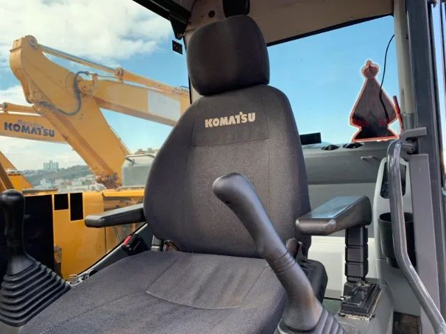 Escavadeira Hidráulica Komatsu PC 130 Ano 2014 - Foto 5