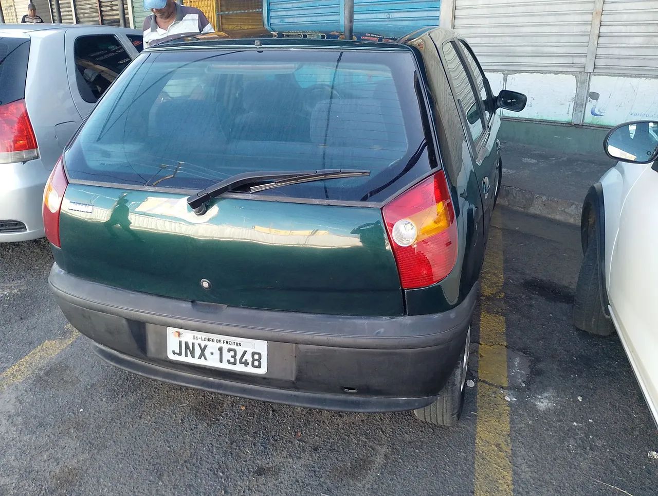O carro é muito bom completo com ar e direção vidro e trava tudo funcionando *53 - Foto 3