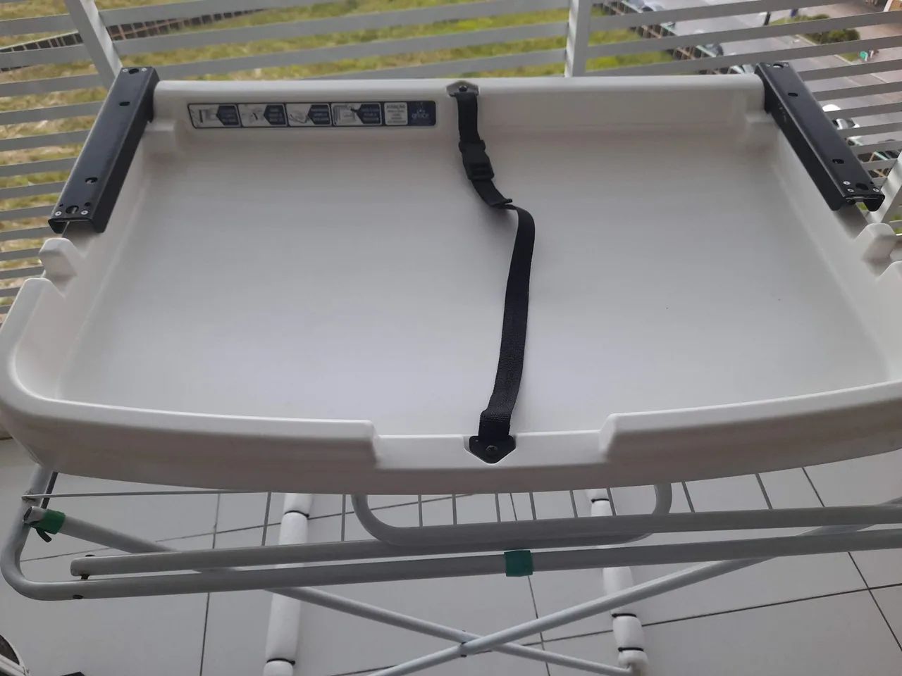 Trocador de bebê para comércio