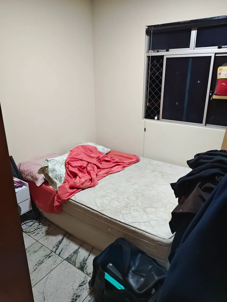 Cama box casal com colchão Ortobom