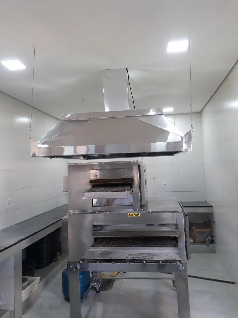 Coifas em aço inox sob medida 
