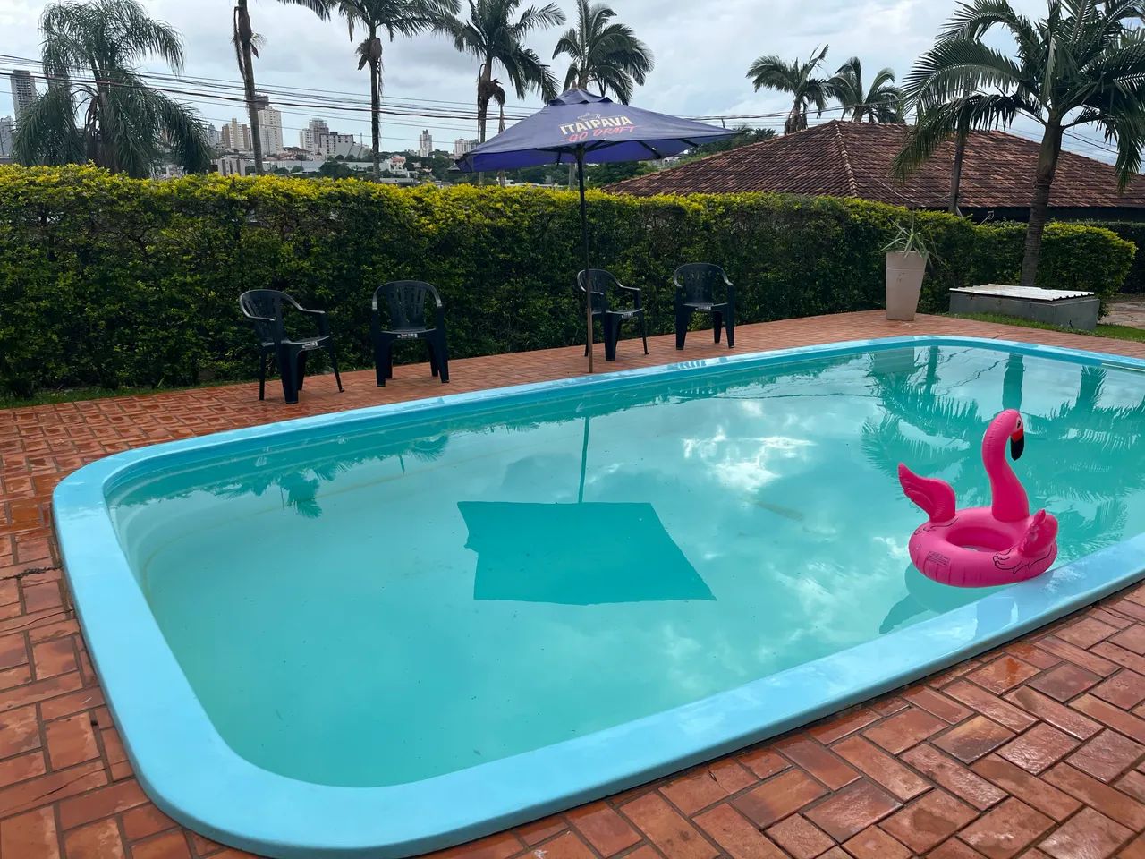 Alugo piscina com churrasqueira, piscina,cocina - Foto 4