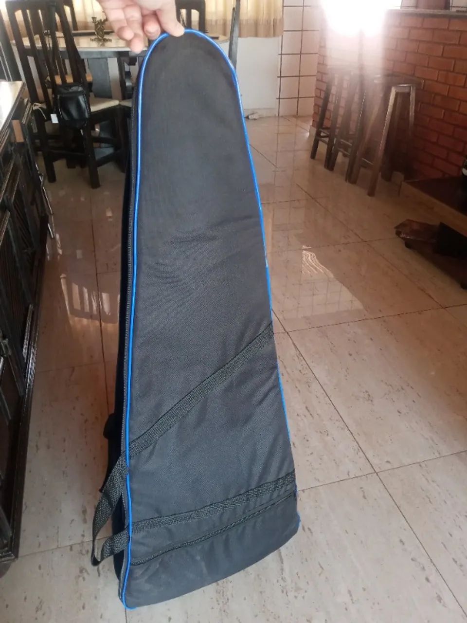 Capa Bag Case para guitarra - acolchoada - mochila - mãos  - Foto 4