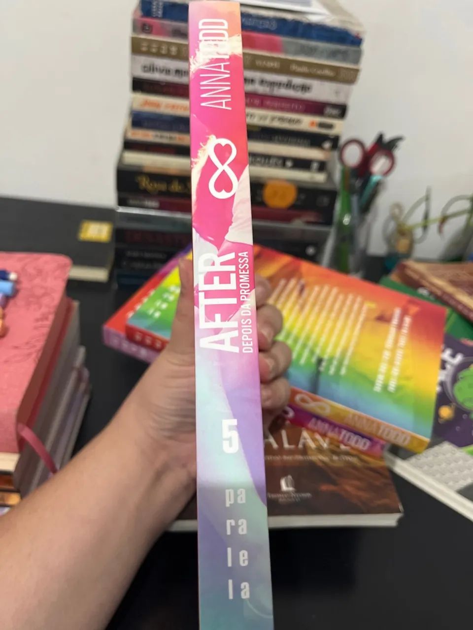 Livro After - Depois da Promessa - Anna Todd - Foto 3