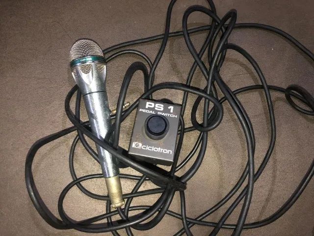 Música e diversão! Pedal músical PS1 switch + microfone de karaokê 