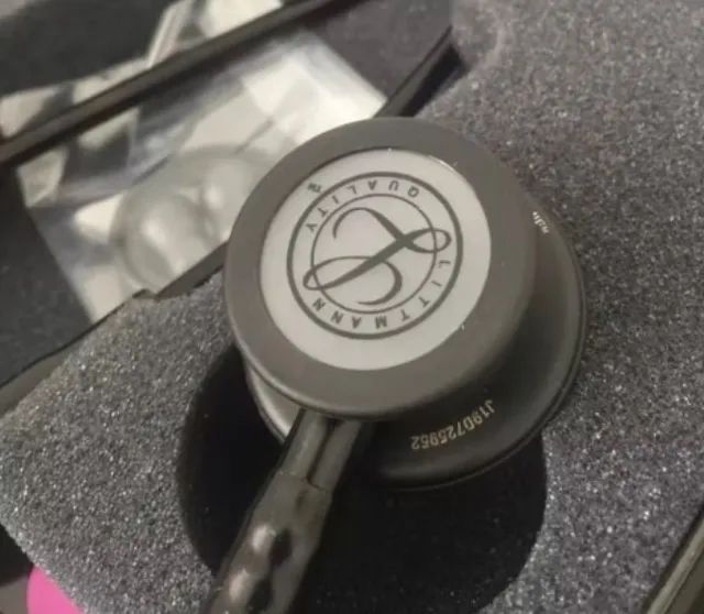 Estetoscópio Littmann Classic III - Black