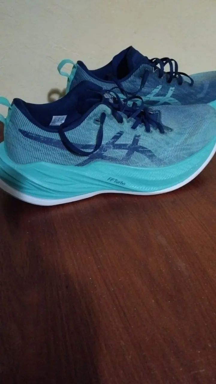 Tênis Asics superblast  - Foto 4