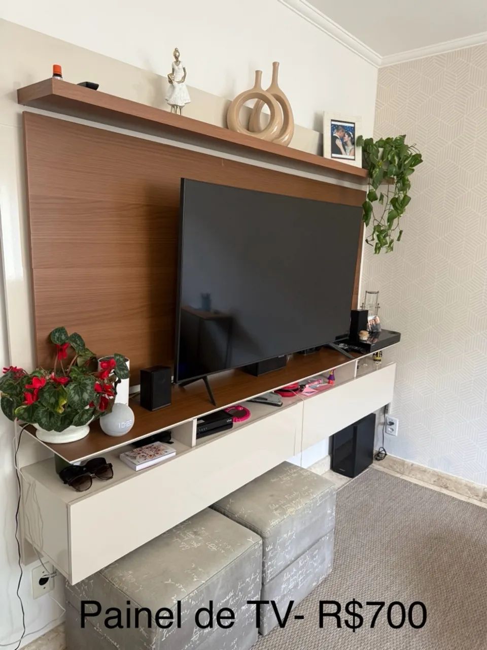 Beautiful TV Panel64297487816705120