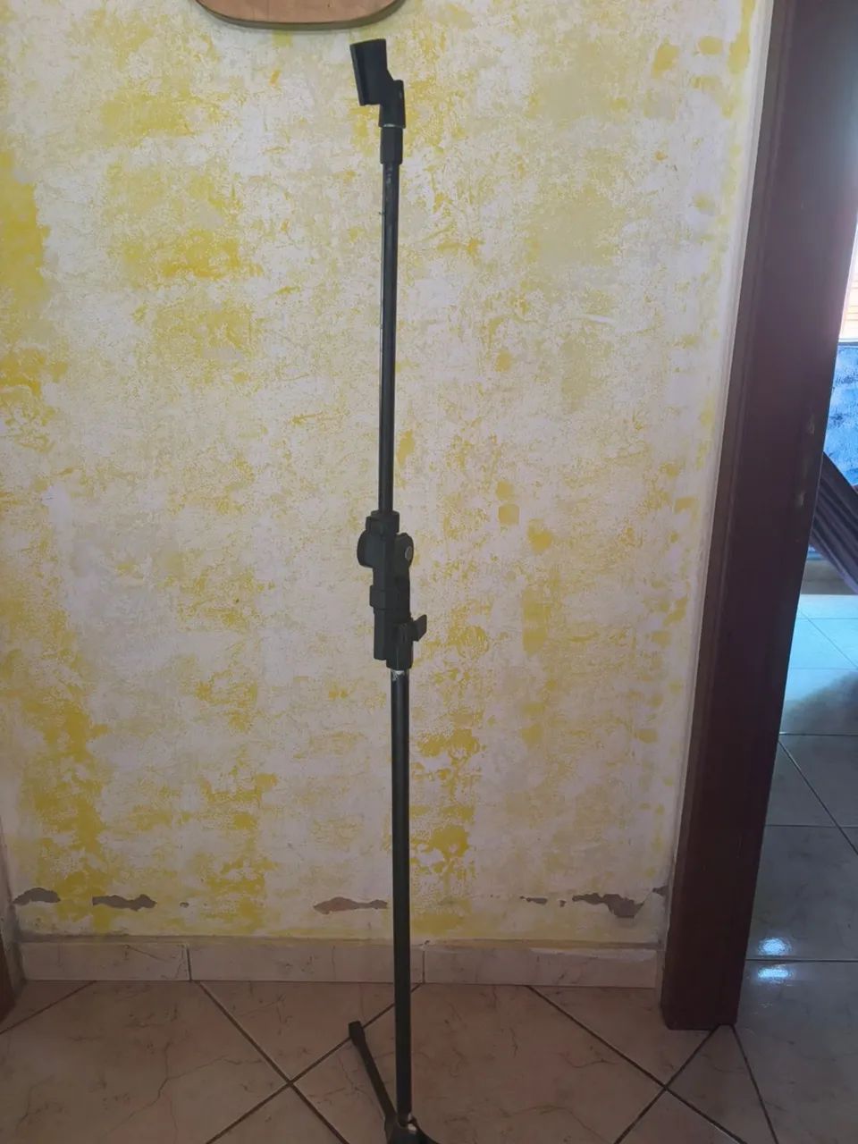 Pedestal para microfone usado - Foto 2