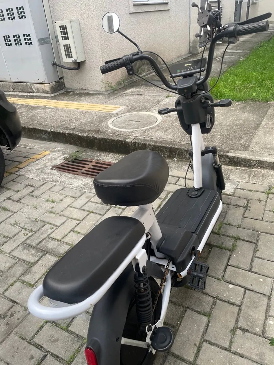 Bicicleta Elétrica Branca happy - Foto 2