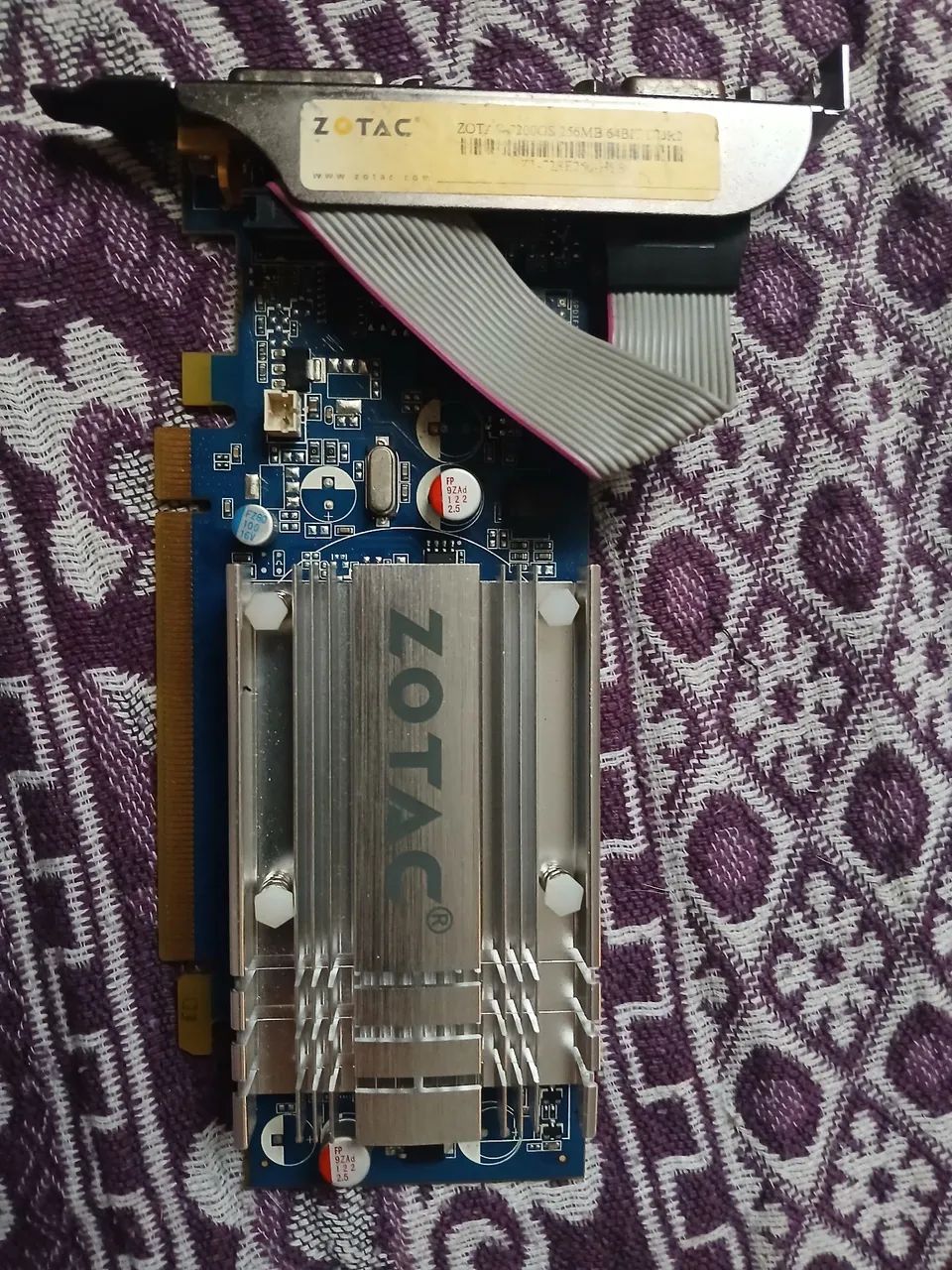 Placa VideoPlaca Video  Zotac saidas  VGA/DVI e AUDIO. - Foto 2